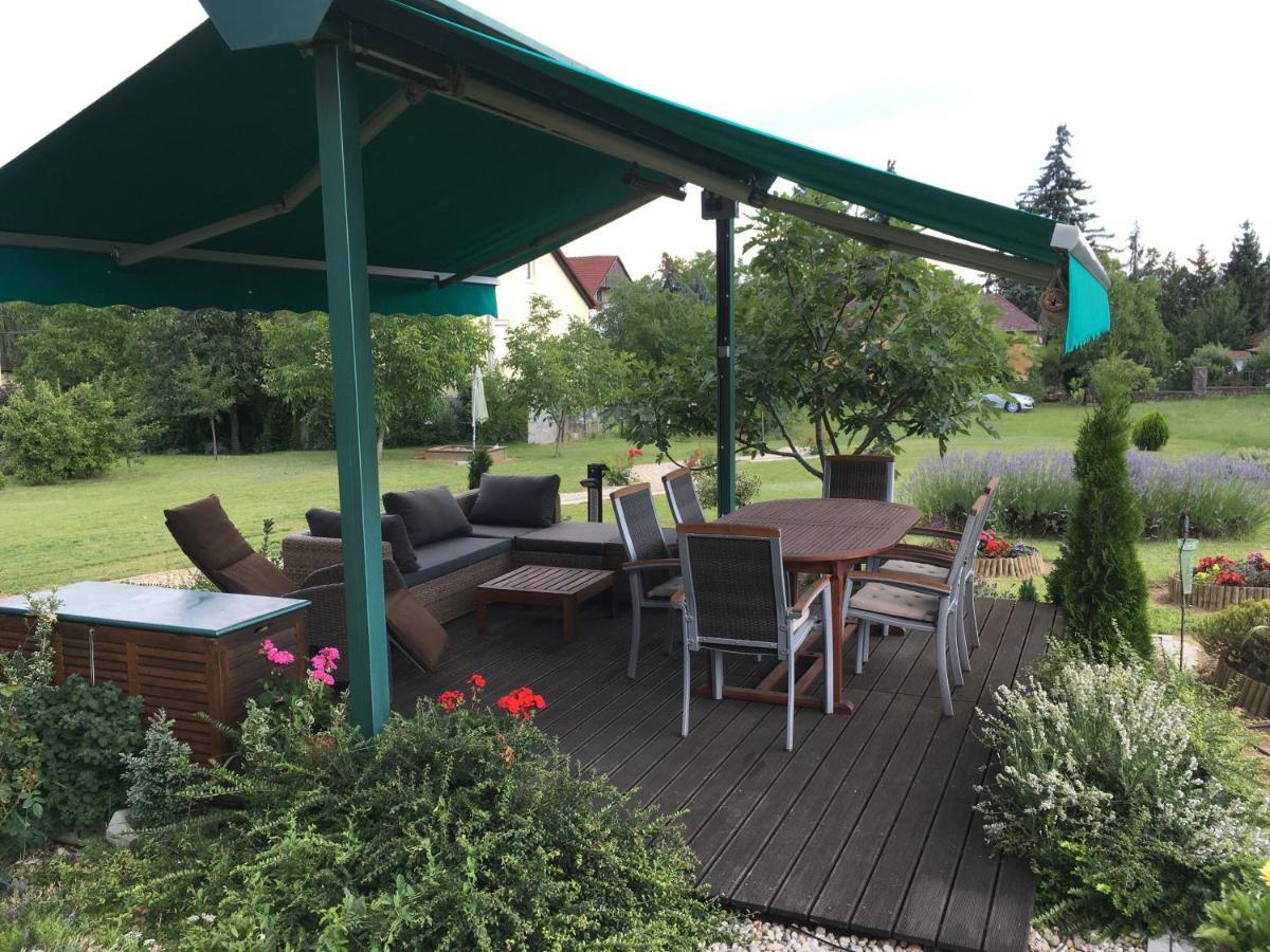 Aktiv Pihenes Apartman Révfülöp Exteriér fotografie